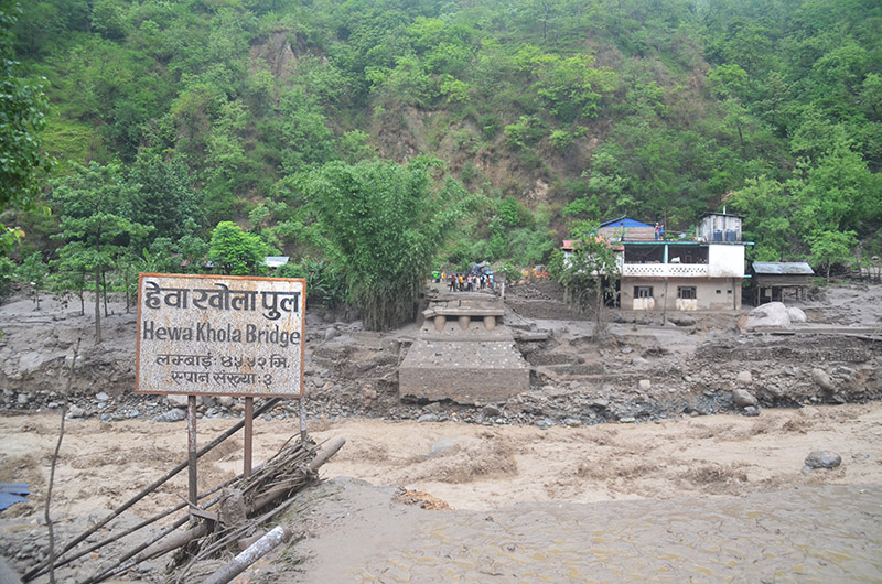 Hewa-Khola-Flood-2080-NIMJN-1751367581.JPG
