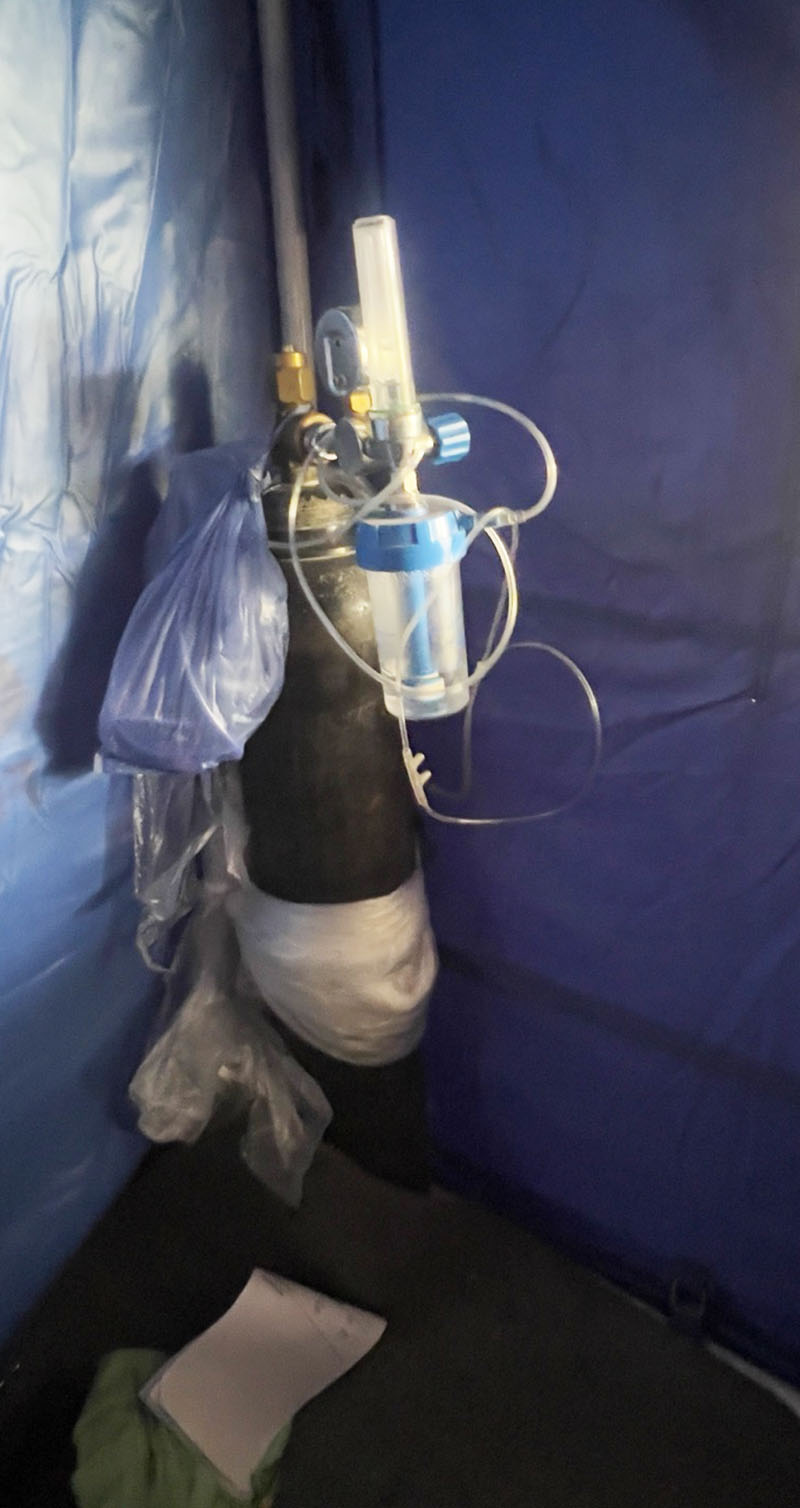 Oxygen-cylinders-at-Kirtipur-Holding-Center-NIMjN-1781928495.jpg