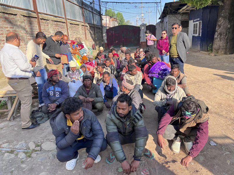 kashmir_ma_faseka_nepaliEdited-1731303131.jpg